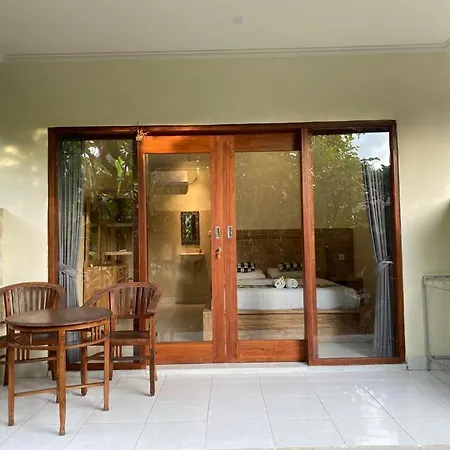 Nataliya Homestay Ubud Zimmer foto